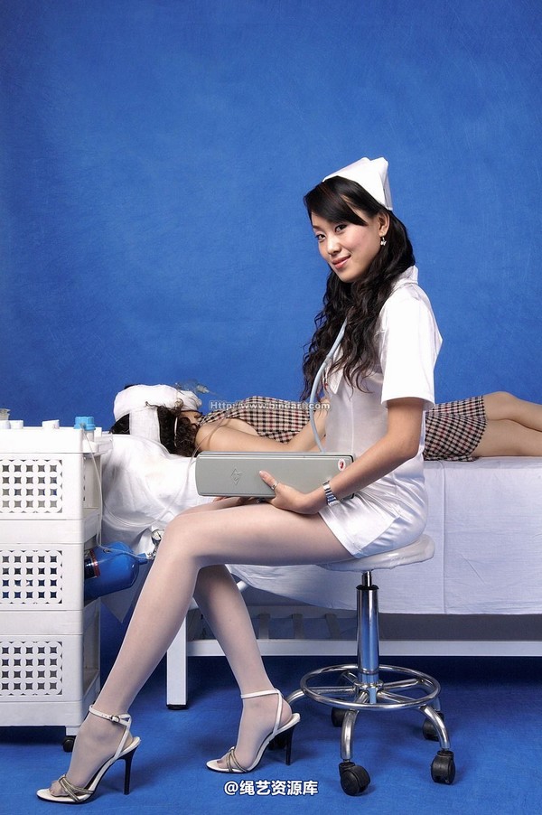 丽柜美束 - 2006-10-17 第 12 张图片