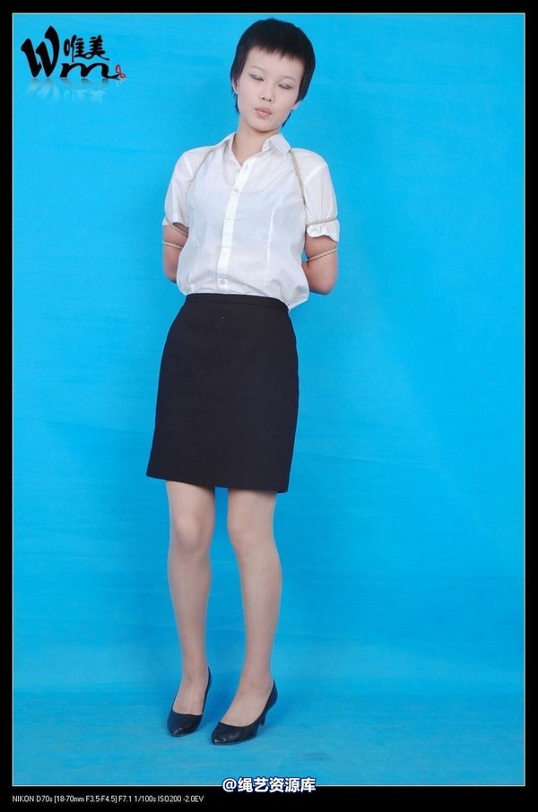 唯美之家 - 09-8-4嫣蓉制服 第 23 张图片