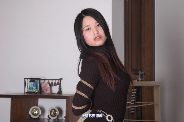 唯美之家 - 新模晓凤毛衣捆绑 第 52 张图片