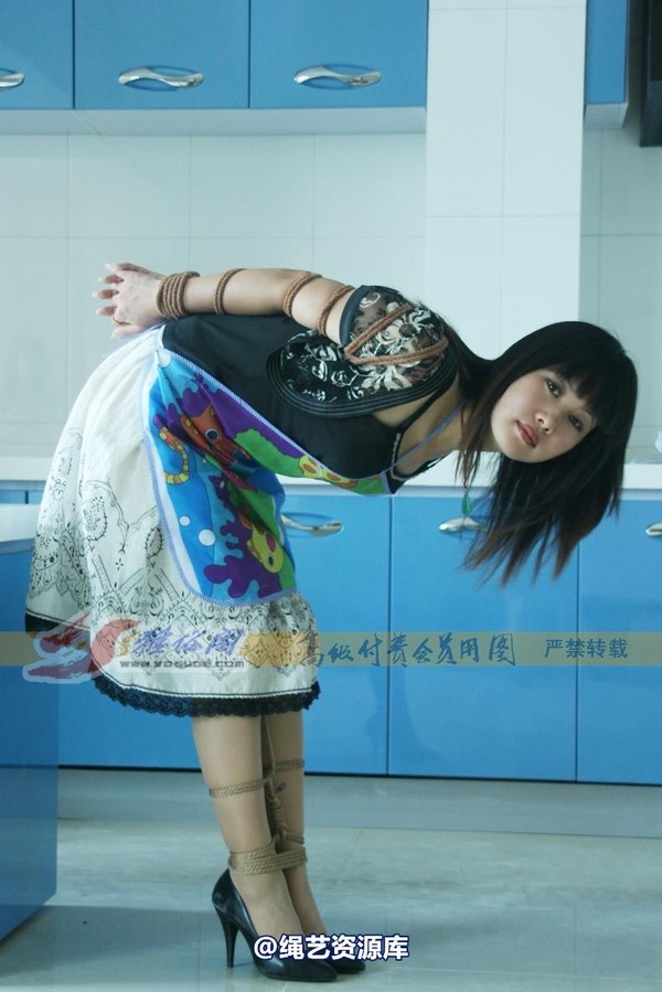 雅俗阁 - 20050518雅璇魔鬼厨房 第 4 张图片