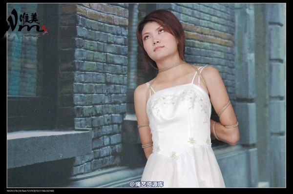 唯美之家 - 2008-08-01晓姿堵嘴 第 28 张图片