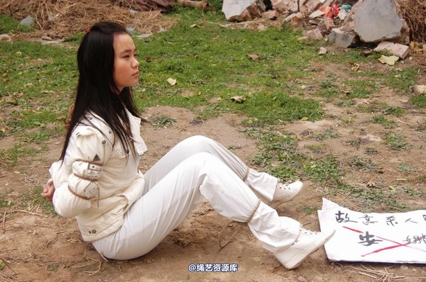 mj影视 - 安娜刑场2013-04-13 第 257 张图片
