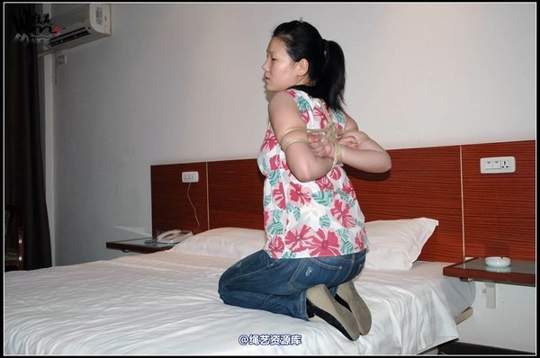 唯美之家 - 2009-9-18新模特（莎莎） 第 29 张图片