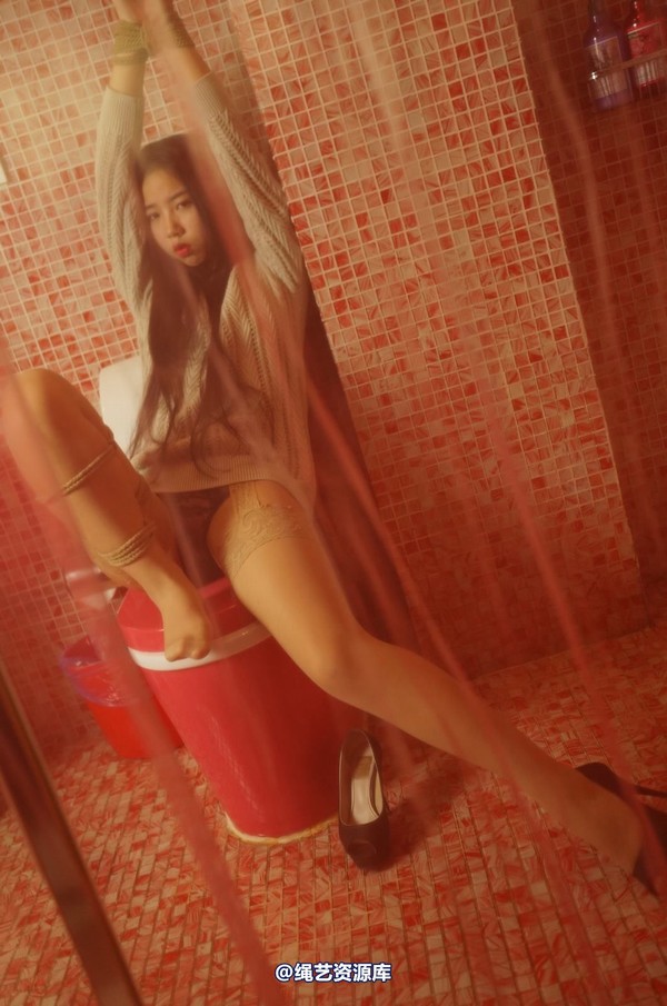dk13美束馆 - 11.15-娃娃灰毛衣A-190P 第 185 张图片