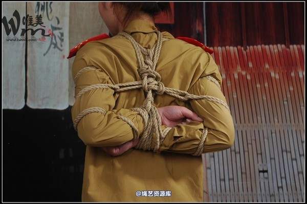唯美之家 - 08-05-07新模特二 第 315 张图片