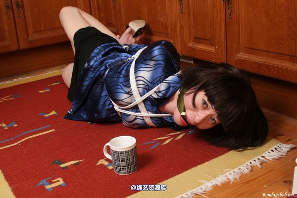 bondagebob - Kumi Its your turn to make the tea 第 80 张图片