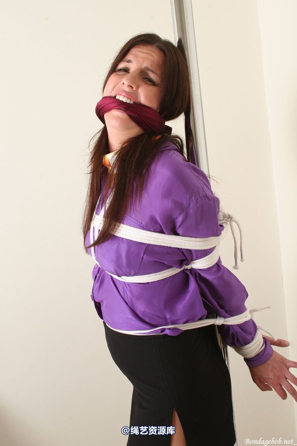 bondagebob - Kobe Lee Gagged! 第 61 张图片