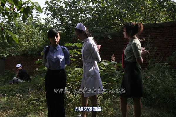锐度主张 - 制服3美女模特：云若.姗姗.蓉蓉 第 27 张图片