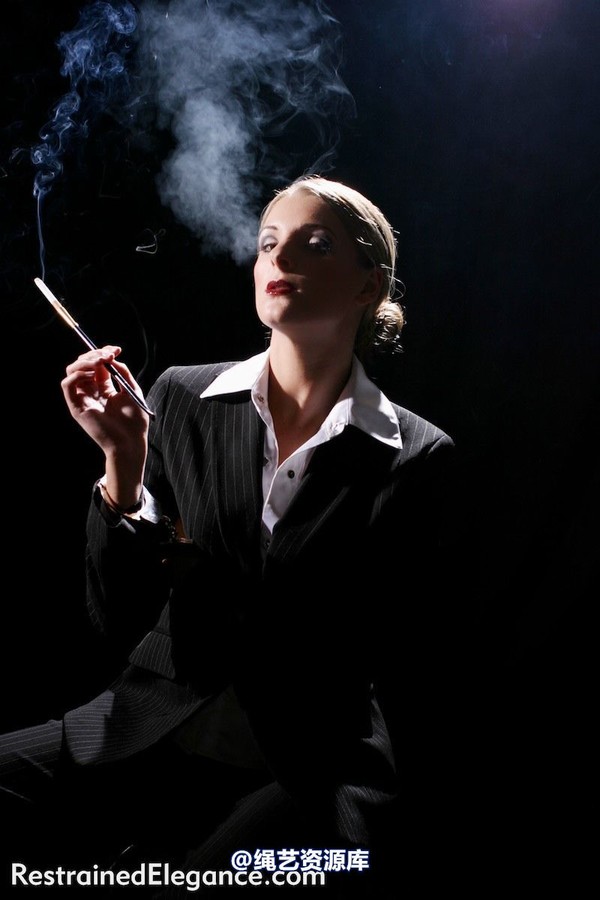 restrainedelegance - Femme Fatale 第 49 张图片