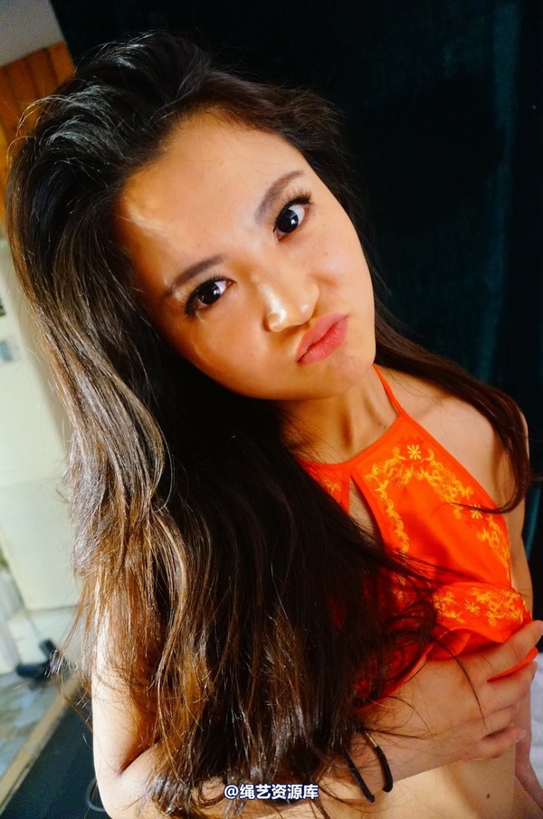 dk13美束馆 - 5.29-欢欢红肚兜b-120P 第 15 张图片