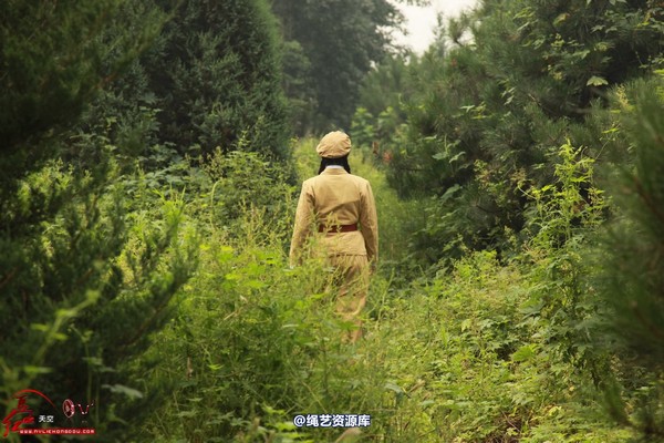 红豆的天空 - 一组解放军装的拍摄花絮 第 220 张图片