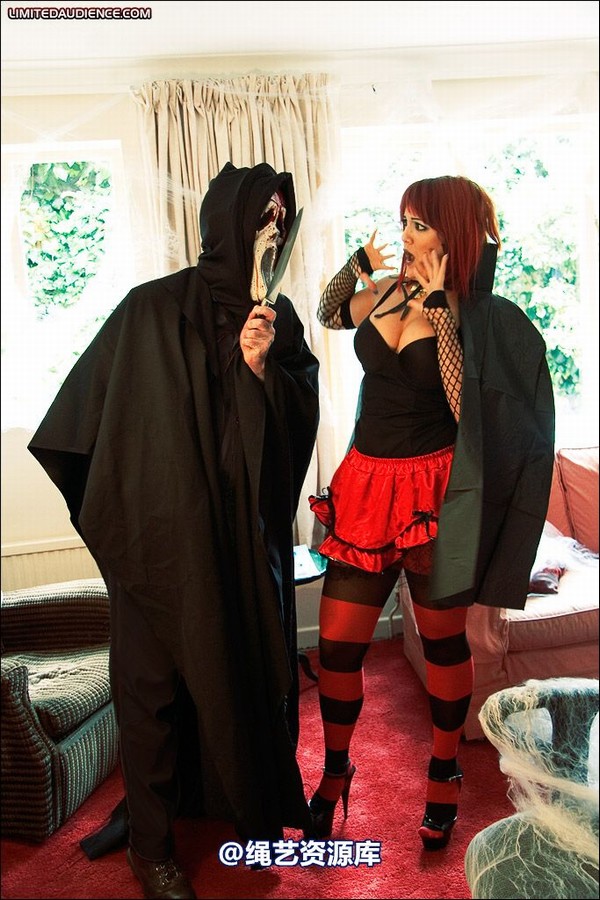 limitedaudience - 2008 elle halloween trouble 2 第 5 张图片