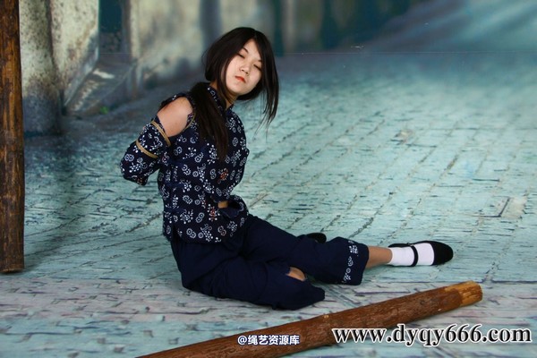 典雅倩影 - 492-新模夏夏预览图一 第 49 张图片