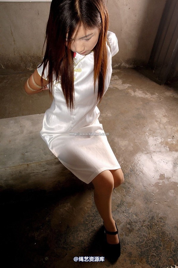 丽柜美束 - 2005-08-25 第 21 张图片