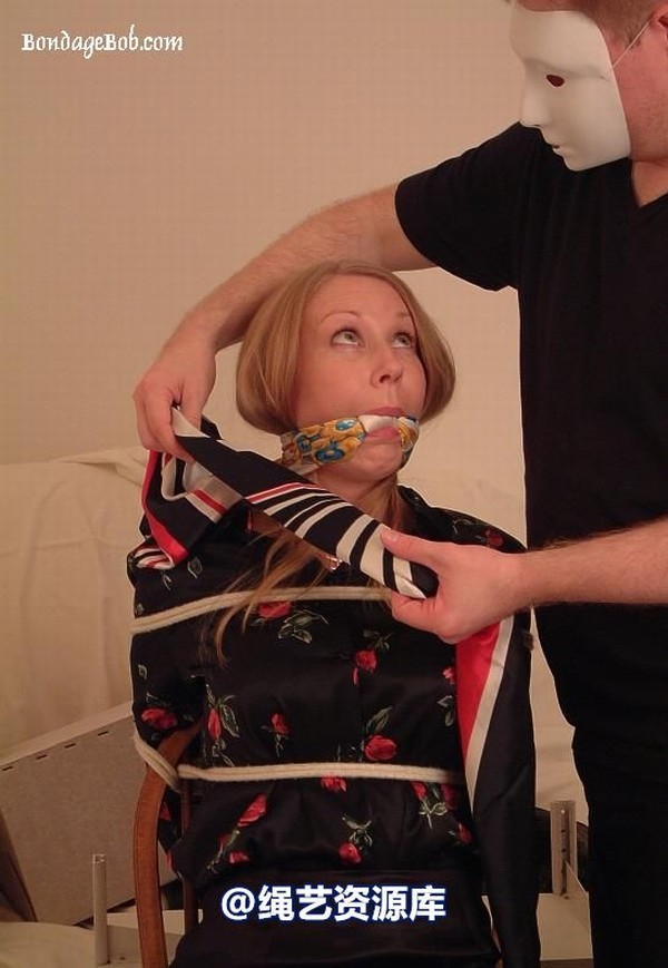 bondagebob - Missey The bank managers daughter 3 第 3 张图片