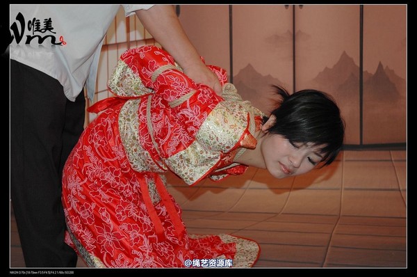 唯美之家 - 08-05-29盈盈汉服-护士装 第 194 张图片