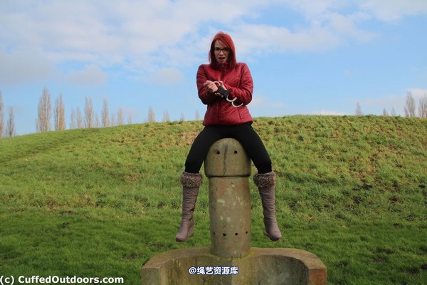 cuffedoutdoors - cod493 第 15 张图片