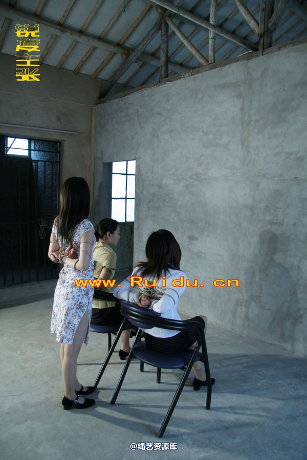 锐度主张 - 琳琳、妍妍衬衣、布鞋捆绑 第 41 张图片
