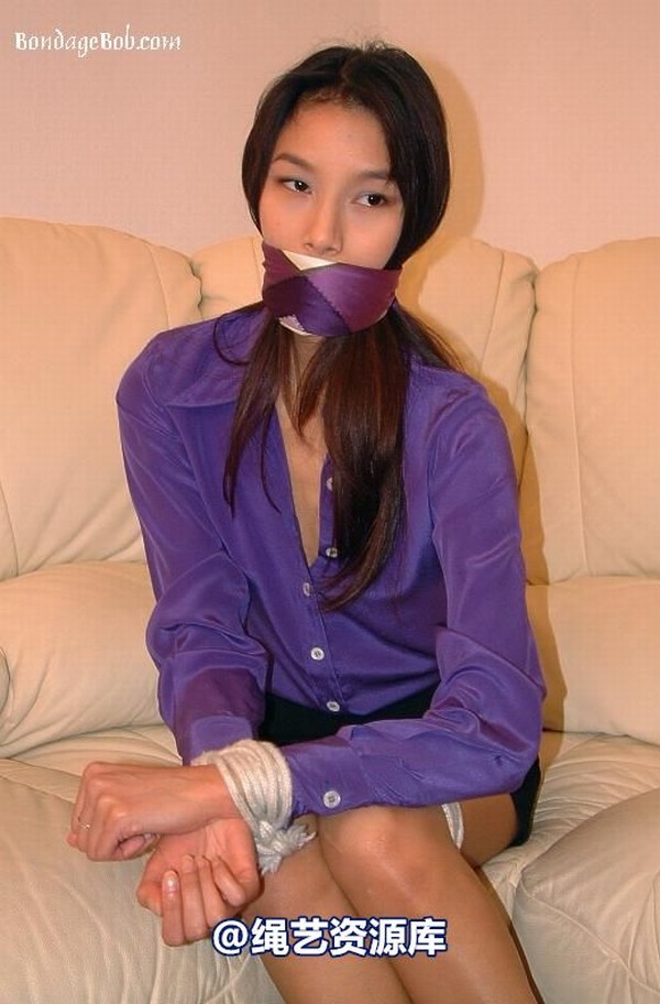 bondagebob - Kitti Softly Softly 2 第 10 张图片