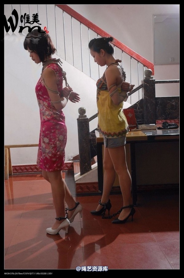 唯美之家 - 2009-6-12美女KB秀之姐妹旗袍 第 62 张图片