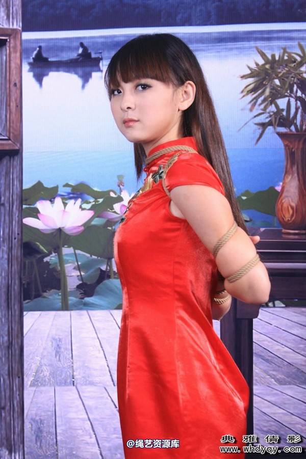 典雅倩影 - 001-典雅美女欣妍 第 16 张图片
