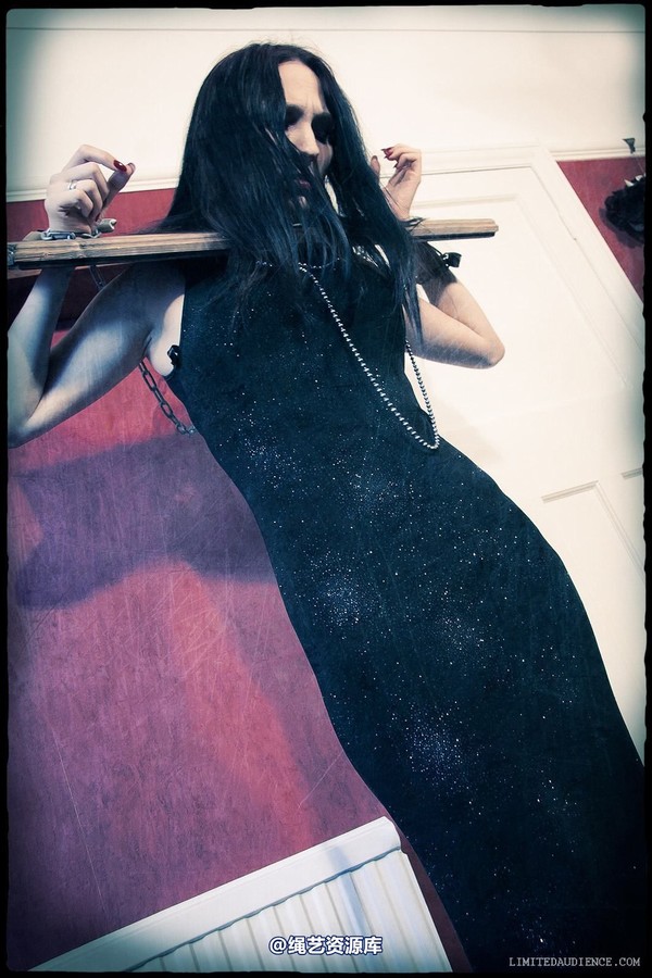limitedaudience - 2012 elyssia in stocks 第 24 张图片