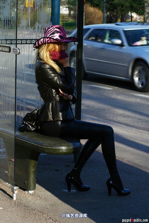 gaggedinpublic - gip136 第 10 张图片