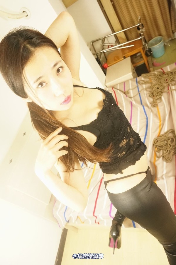dk13美束馆 - 11.1-妮娜皮黑A-39P 第 24 张图片