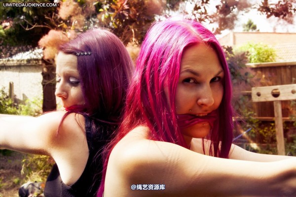 limitedaudience - 2011 elyssia violet reign two for one 2 第 3 张图片