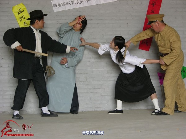 红豆的天空 - 发两组5年前的五四装老图 第 8 张图片
