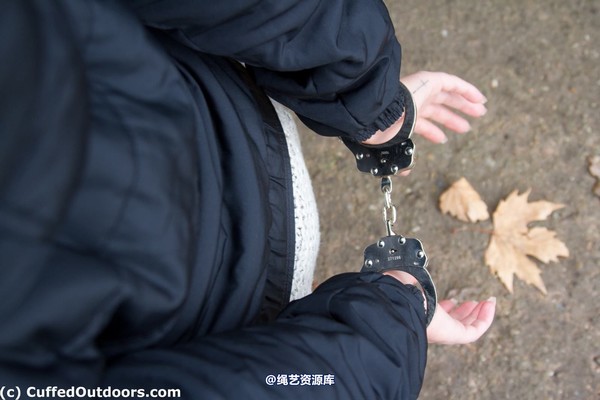 cuffedoutdoors - cod583 第 47 张图片