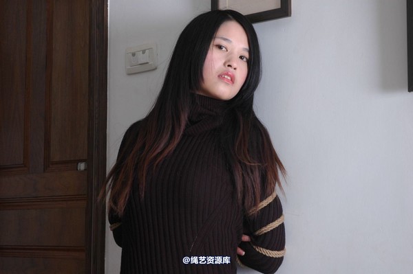 唯美之家 - 新模晓凤毛衣捆绑 第 38 张图片
