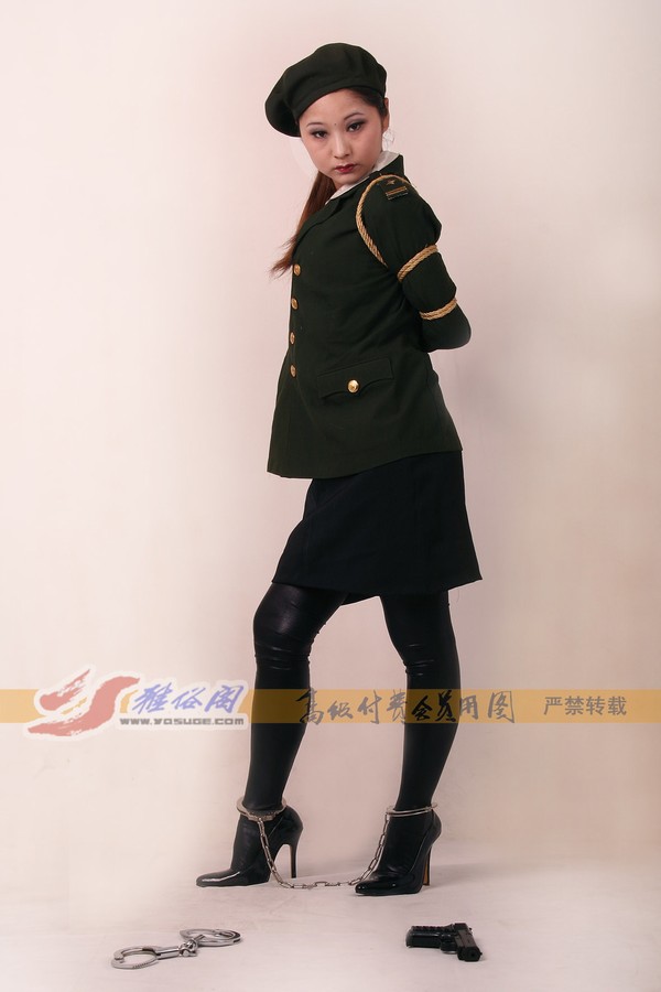 雅俗阁 - 20060422雅思警服(2) 第 6 张图片