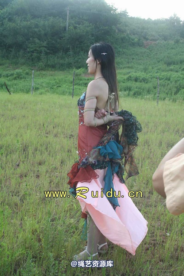 锐度主张 - 20070818第29期 宝宝草地漫舞图片 第 97 张图片