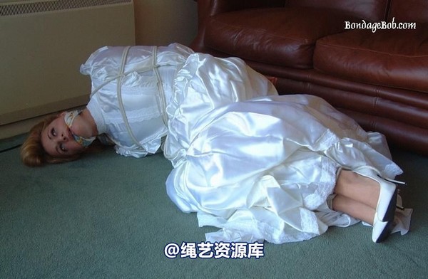 bondagebob - Linda Murray The wedding day 2 第 9 张图片