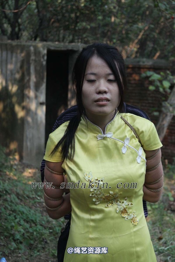 锐度主张 - 第六届锦绣江南-三姝旗袍五花模特：玲玲.嫣儿 静姝 第 23 张图片