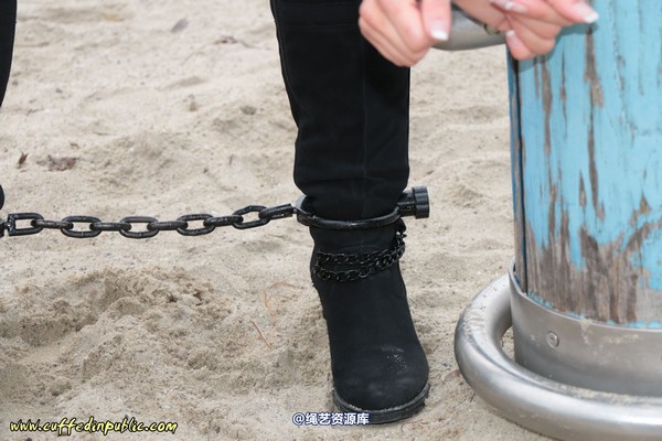 girlsinsteel - Can I try the handcuffs_ 第 44 张图片