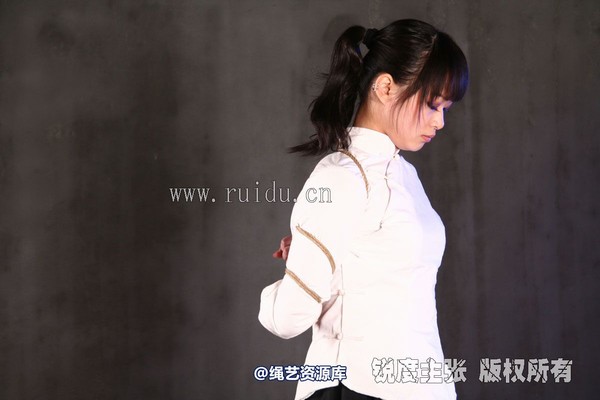 锐度主张 - 2008年第61期捆绑图（11.5）模特：莹儿 第 26 张图片