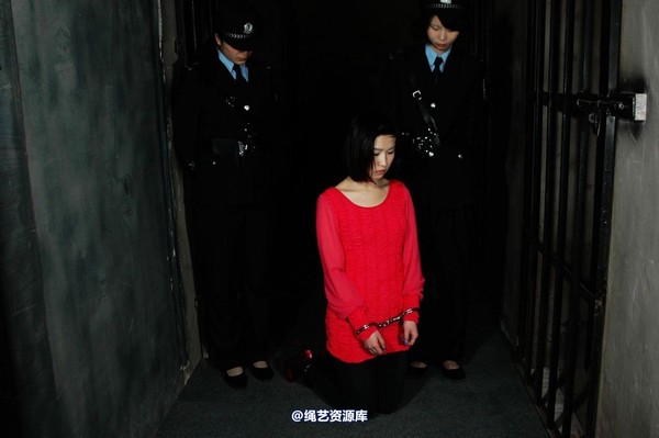 mj影视 - 梅晓枫―临刑捆绑2013-05-09 第 74 张图片