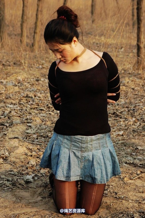 mj影视 - 2013-3-4陈沫踏青 黑丝美女最终的不归路 第 396 张图片