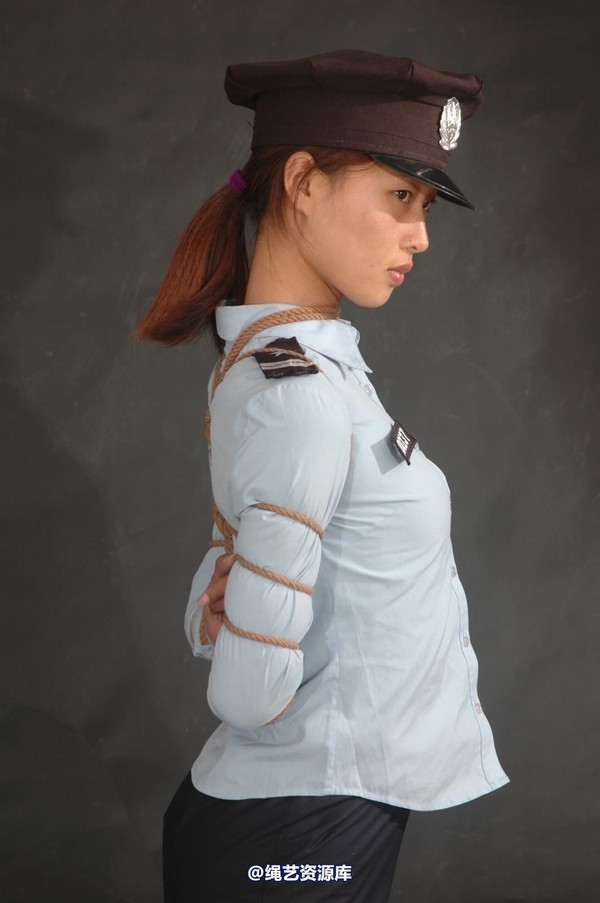 mj影视 - 倾心警服 第 126 张图片