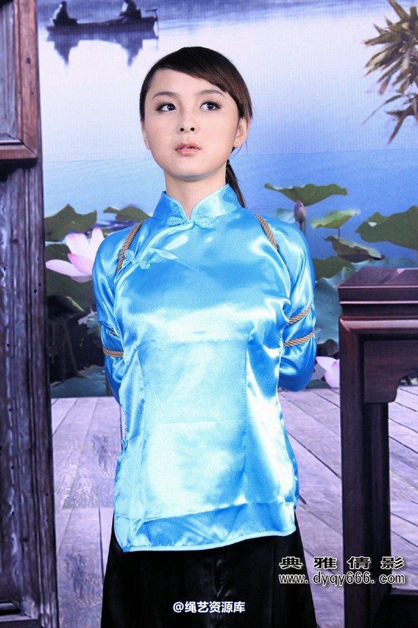 典雅倩影 - 014-“欣”欣向荣凌云上 “妍”行千里春风事 第 31 张图片