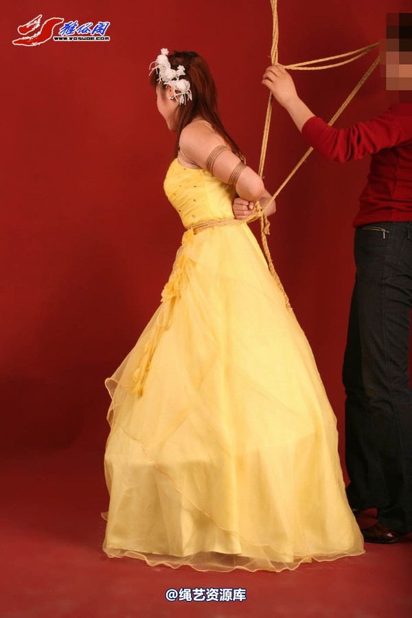 雅俗阁 - 20060312雅琳黄色婚纱 第 25 张图片
