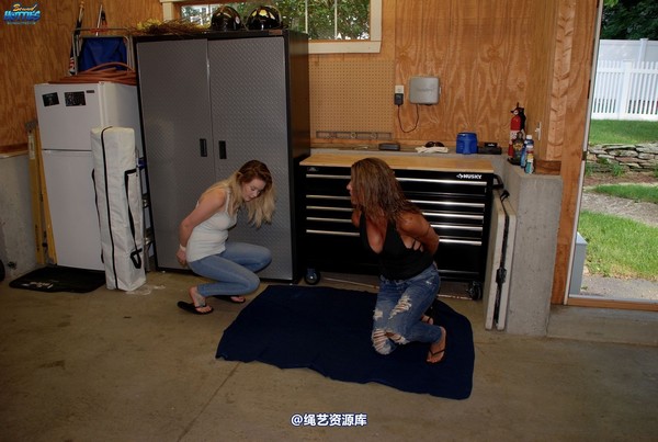 boundhotties - BROOKE & KIMBER 第 1 张图片