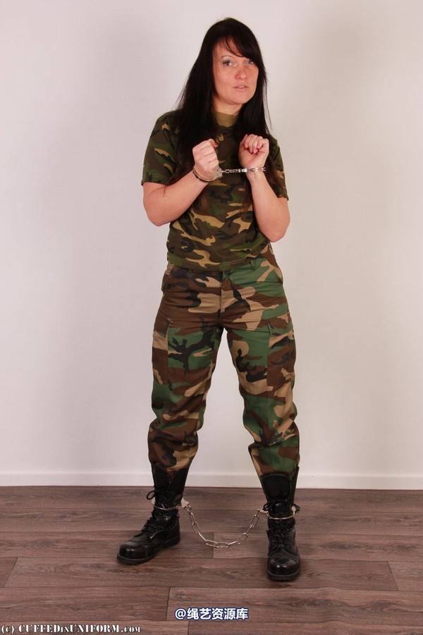 cuffedinuniform - ciu310 第 1 张图片