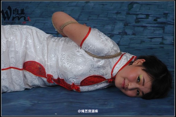 唯美之家 - 08-05-07新模特三 第 252 张图片