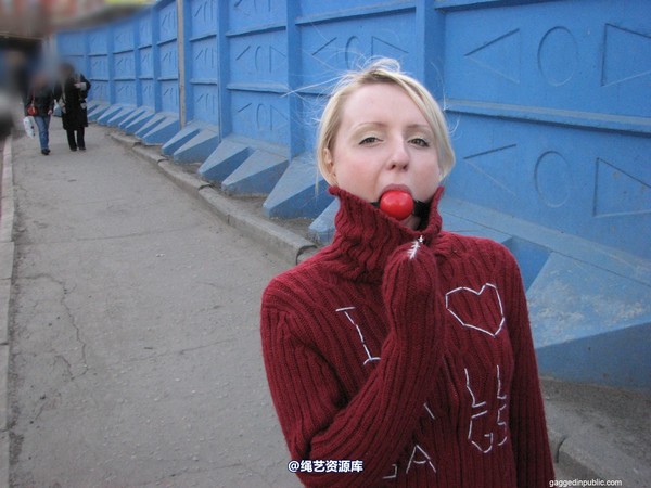 gaggedinpublic - gip002 第 1 张图片