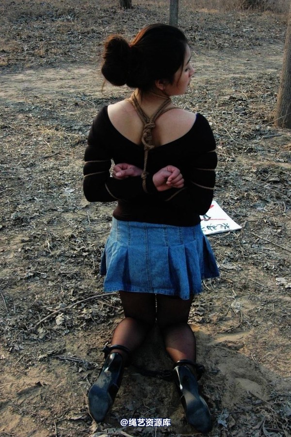 mj影视 - 2013-3-4陈沫踏青 黑丝美女最终的不归路 第 80 张图片