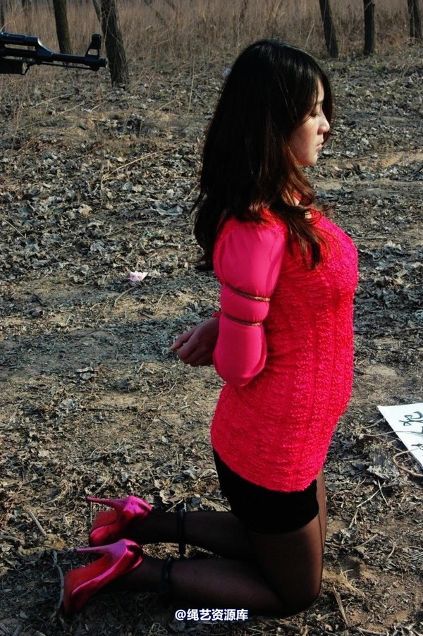 mj影视 - 2013-3-5陈沫踏青 黑丝美女最终的不归路 第 260 张图片