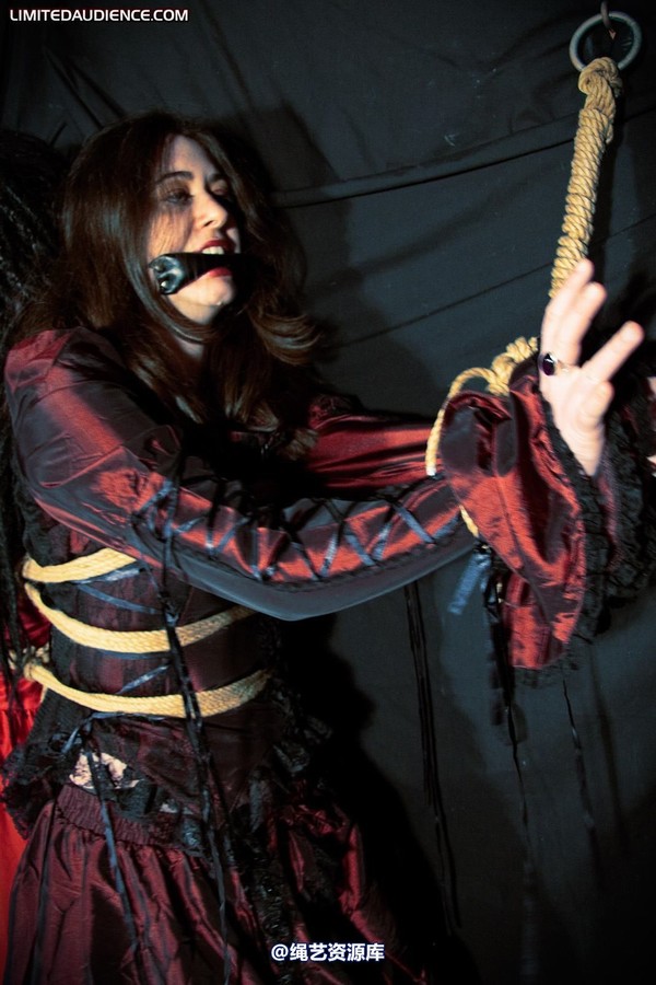 limitedaudience - 2010 catya lex eleven in the dungeon 3 第 12 张图片